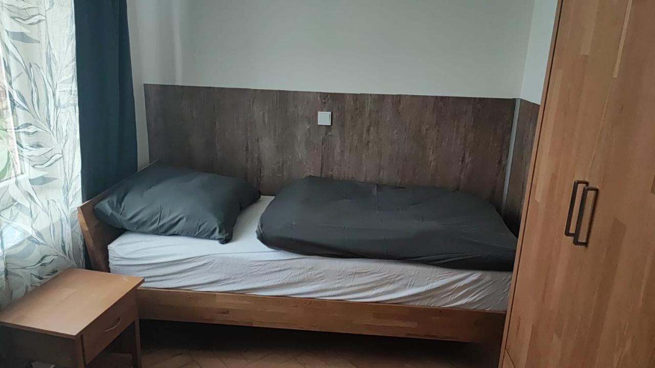 Pension Hopela Gotha Bagian luar foto